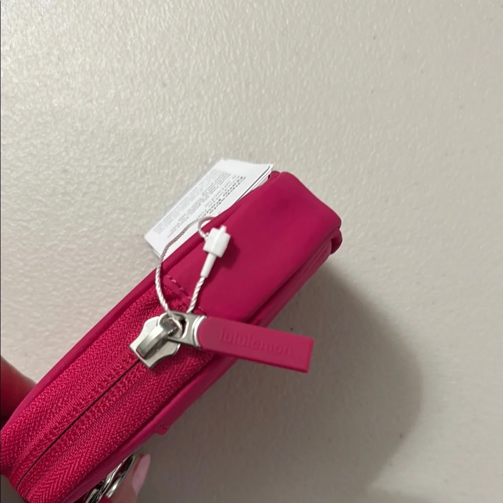lululemon athletica Clippable Nano Pouch